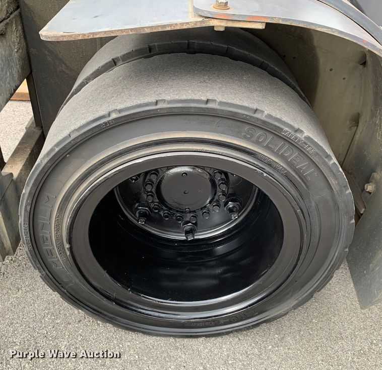 image for item DM7844 Toyota 8FD35U forklift