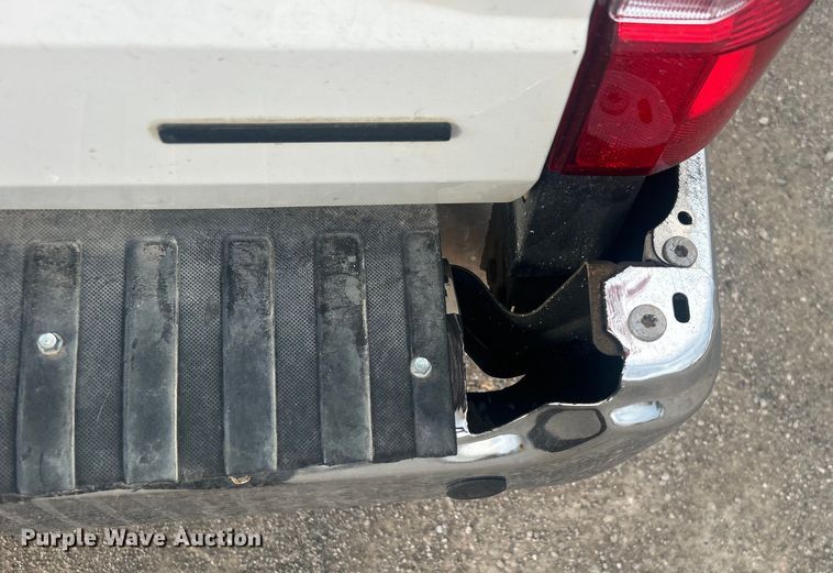 image for item DO1086 2019 Ford F250 Super Duty XL SuperCab pickup truck