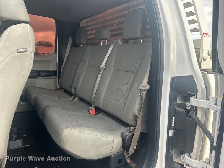 image for item DO1086 2019 Ford F250 Super Duty XL SuperCab pickup truck