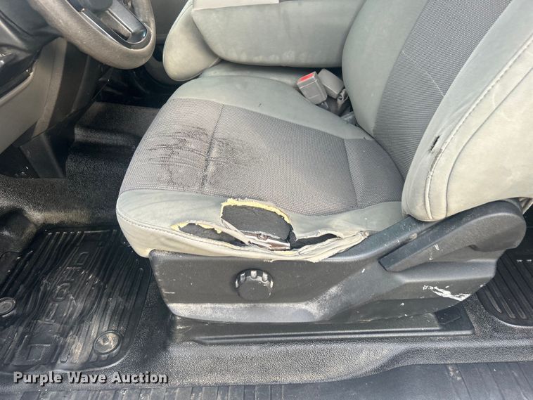 image for item DO1086 2019 Ford F250 Super Duty XL SuperCab pickup truck