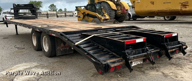 image for item DO1087 2010 T&R DDT equipment trailer