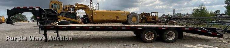 image for item DO1087 2010 T&R DDT equipment trailer