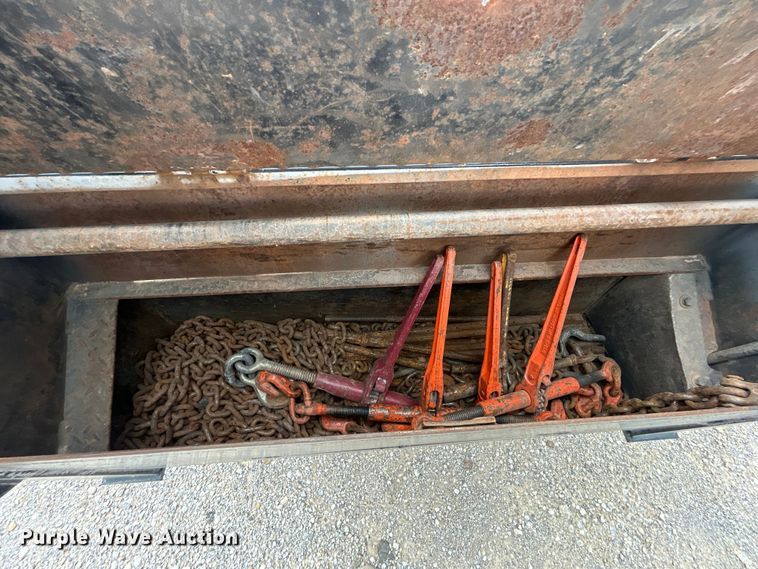 image for item DO1087 2010 T&R DDT equipment trailer