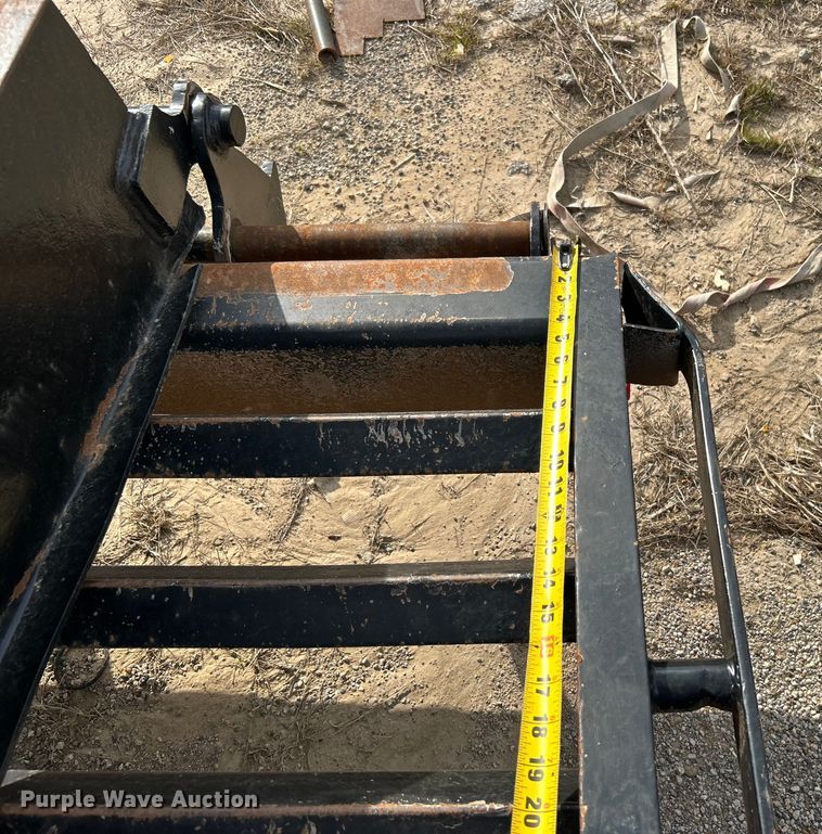 image for item DO1087 2010 T&R DDT equipment trailer