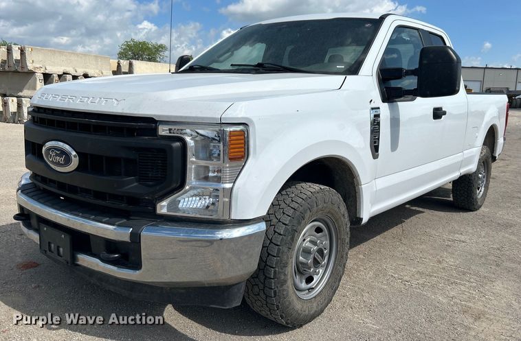 image for item DO1091 2021 Ford F250 Super Duty XL SuperCab pickup truck