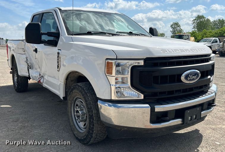 image for item DO1091 2021 Ford F250 Super Duty XL SuperCab pickup truck