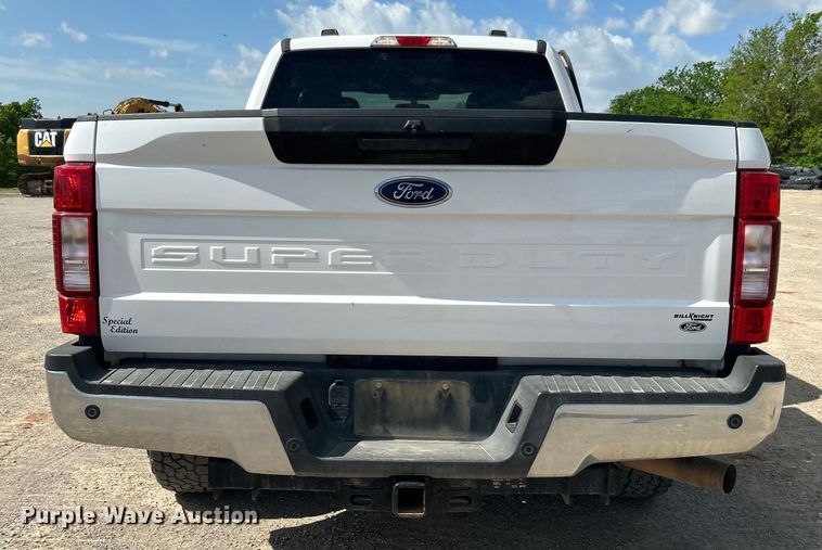image for item DO1091 2021 Ford F250 Super Duty XL SuperCab pickup truck