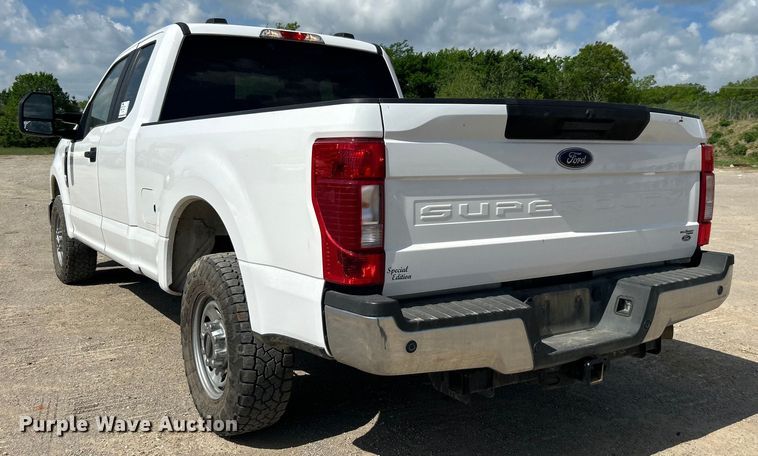 image for item DO1091 2021 Ford F250 Super Duty XL SuperCab pickup truck