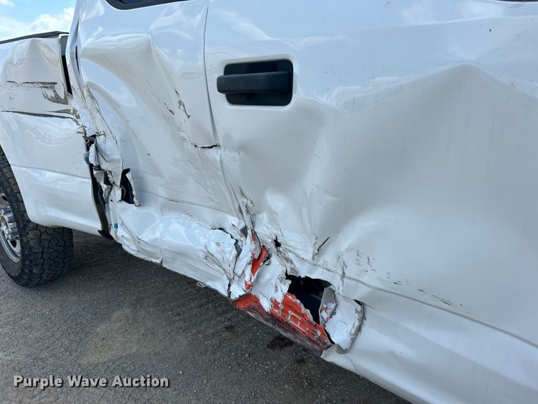 image for item DO1091 2021 Ford F250 Super Duty XL SuperCab pickup truck