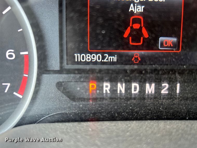 image for item DO1091 2021 Ford F250 Super Duty XL SuperCab pickup truck