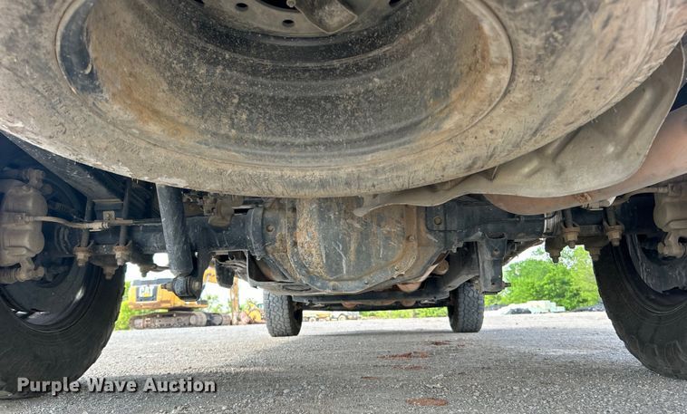 image for item DO1091 2021 Ford F250 Super Duty XL SuperCab pickup truck