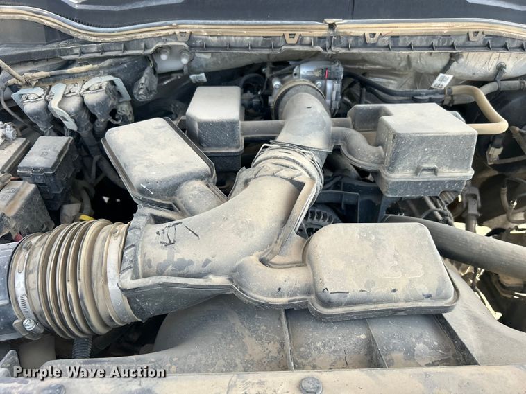 image for item DO1091 2021 Ford F250 Super Duty XL SuperCab pickup truck