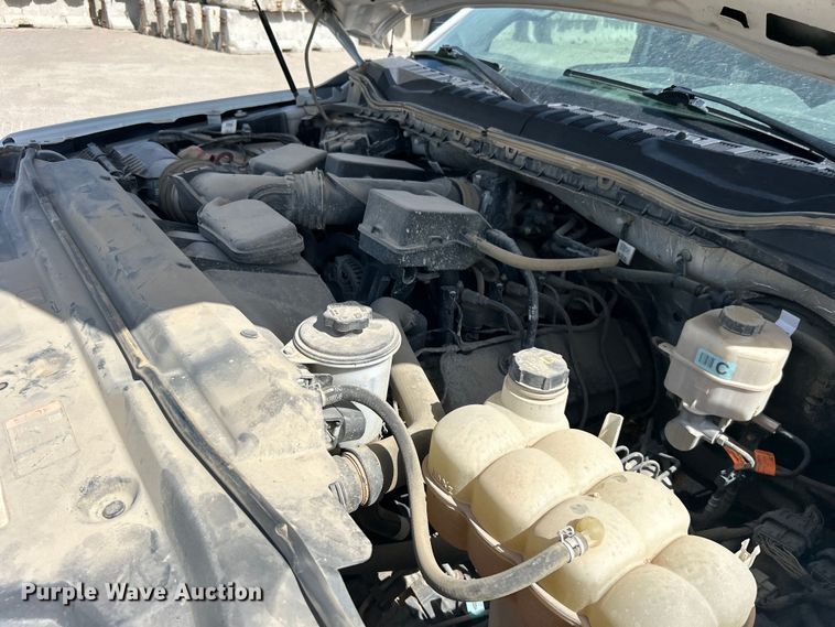 image for item DO1091 2021 Ford F250 Super Duty XL SuperCab pickup truck