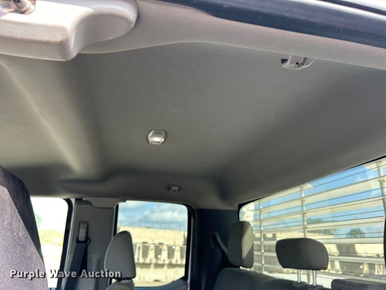 image for item DO1093 2021 Ford F250 Super Duty XL SuperCab pickup truck