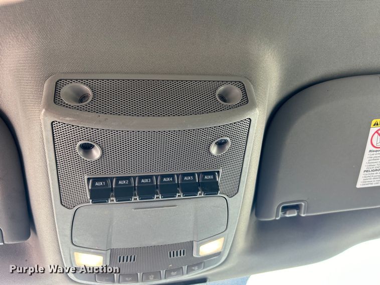 image for item DO1093 2021 Ford F250 Super Duty XL SuperCab pickup truck