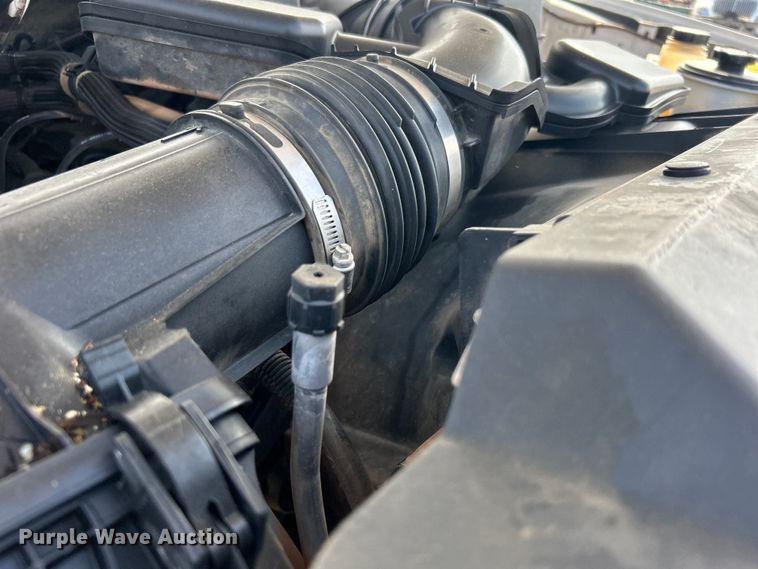 image for item DO1093 2021 Ford F250 Super Duty XL SuperCab pickup truck