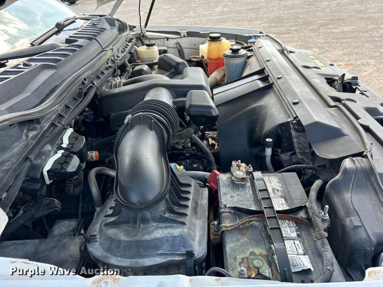 image for item DO1095 2018 Ford F250 Super Duty XL SuperCab pickup truck