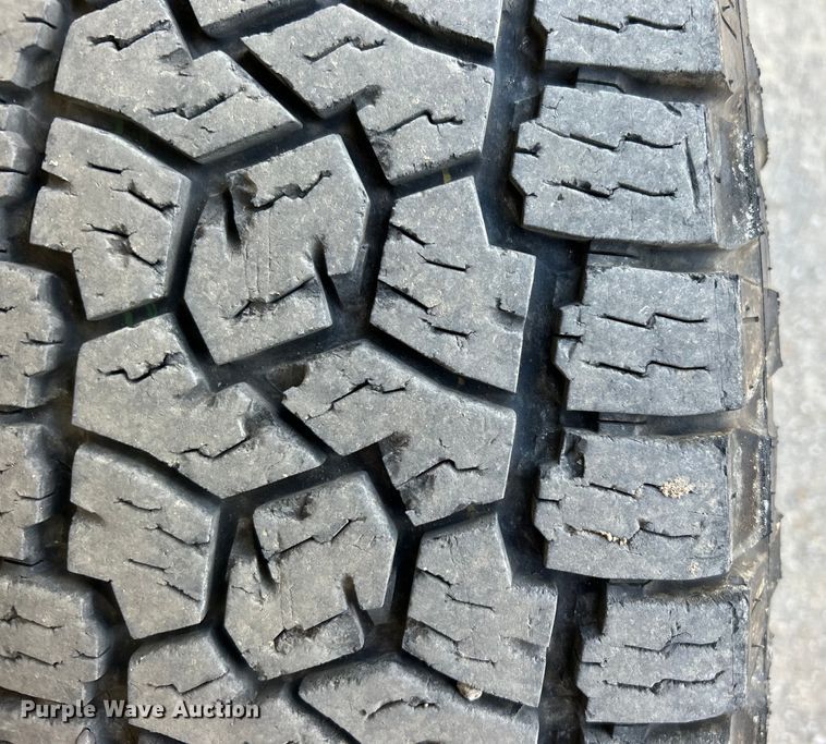 image for item DO1095 2018 Ford F250 Super Duty XL SuperCab pickup truck