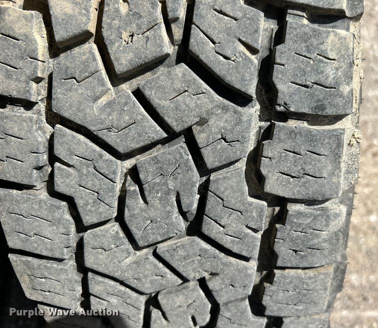 image for item DO1095 2018 Ford F250 Super Duty XL SuperCab pickup truck