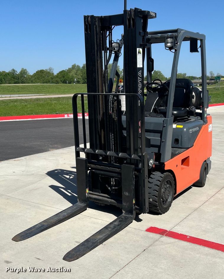 image for item DO1099 Toyota 8FGCSU20 forklift