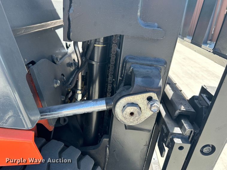 image for item DO1099 Toyota 8FGCSU20 forklift