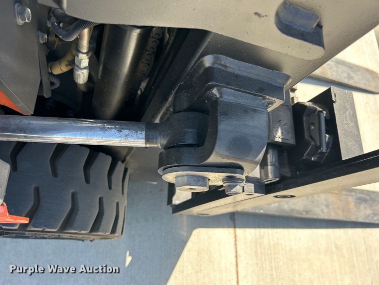 image for item DO1099 Toyota 8FGCSU20 forklift