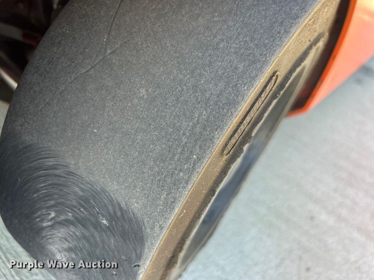 image for item DO1099 Toyota 8FGCSU20 forklift