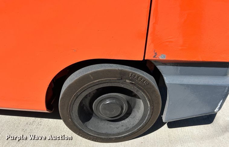 image for item DO1099 Toyota 8FGCSU20 forklift