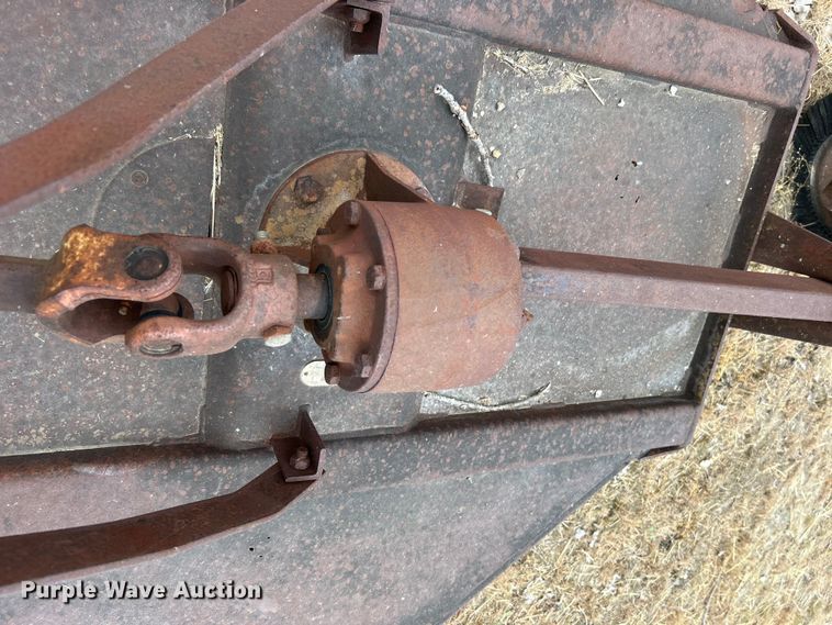 image for item DO1144 Kubota B7100 tractor