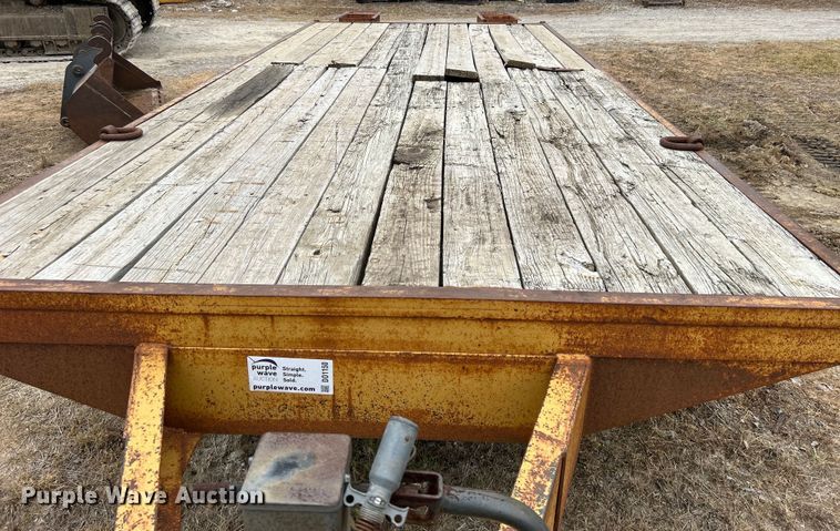 image for item DO1150 1987 Belshe T-9 equipment trailer