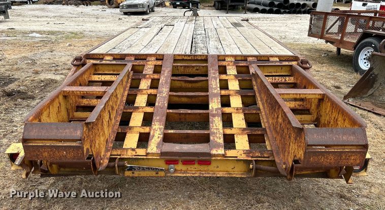 image for item DO1150 1987 Belshe T-9 equipment trailer