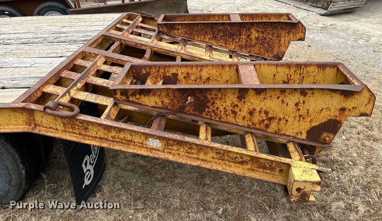 image for item DO1150 1987 Belshe T-9 equipment trailer