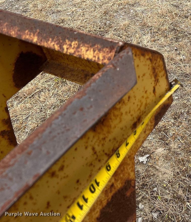 image for item DO1150 1987 Belshe T-9 equipment trailer