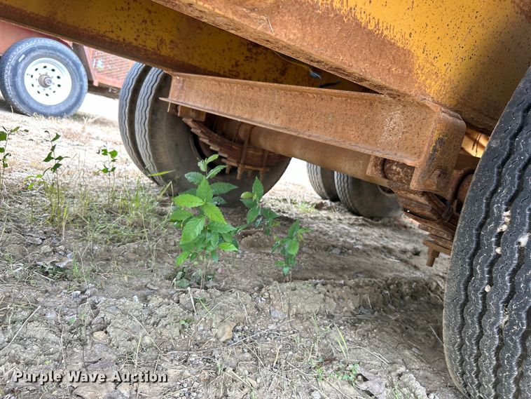 image for item DO1150 1987 Belshe T-9 equipment trailer