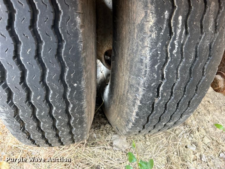 image for item DO1150 1987 Belshe T-9 equipment trailer