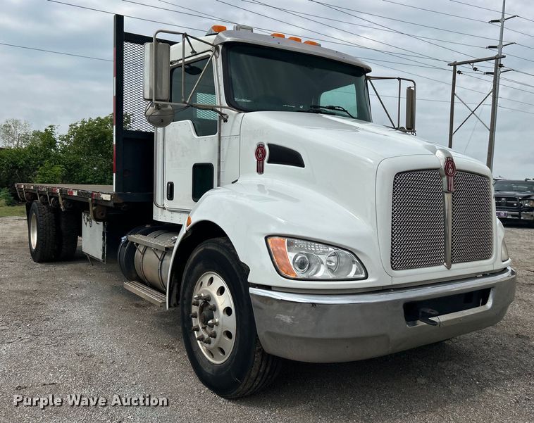 image for item DO6453 2015 Kenworth  T270 dump flatbed truck