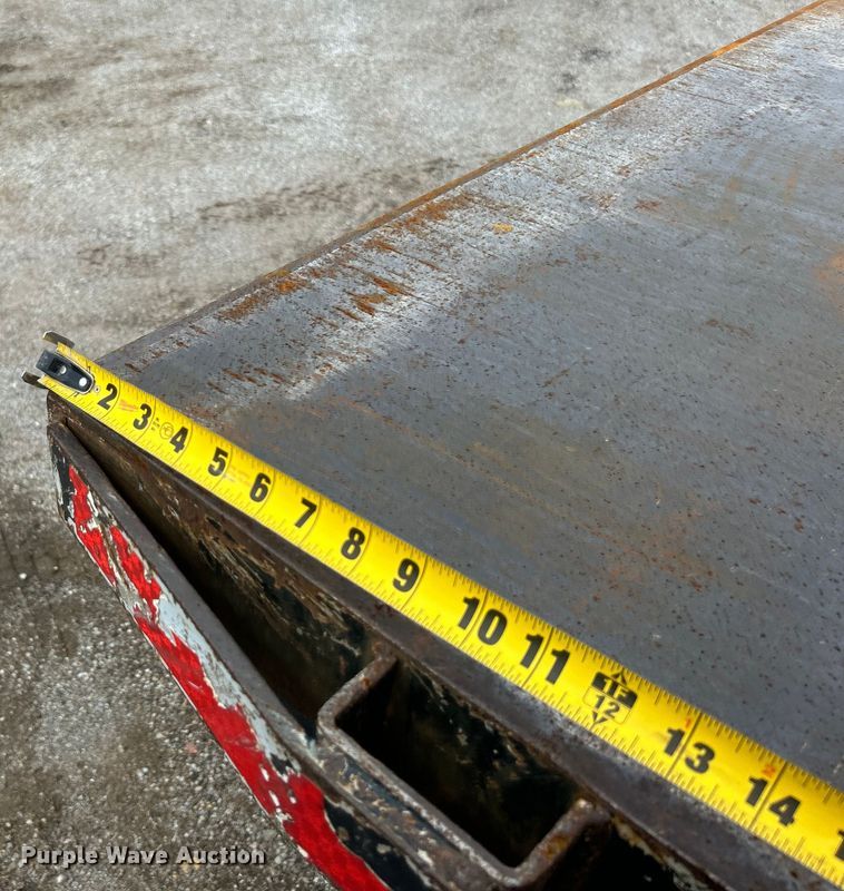 image for item DO6453 2015 Kenworth  T270 dump flatbed truck