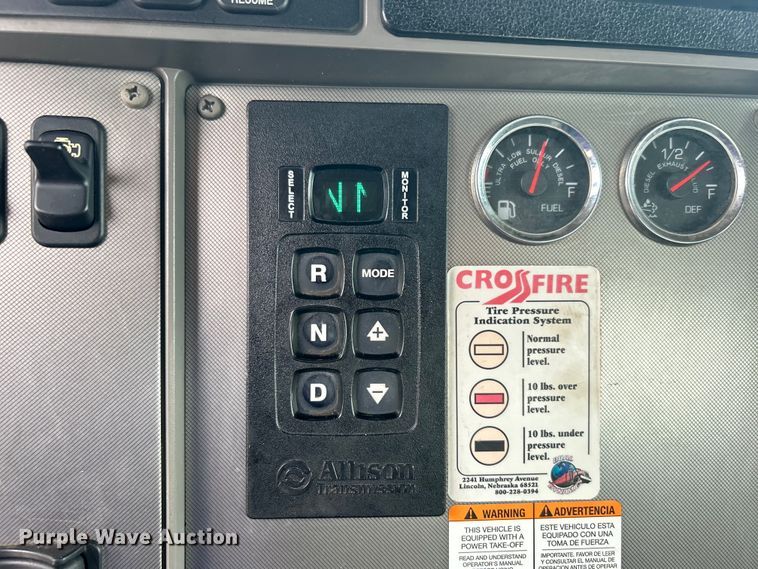 image for item DO6453 2015 Kenworth  T270 dump flatbed truck