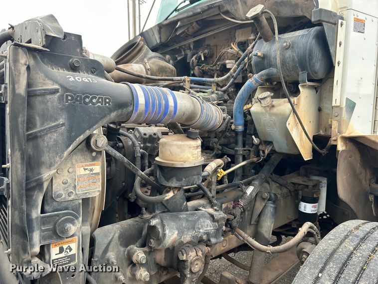 image for item DO6453 2015 Kenworth  T270 dump flatbed truck