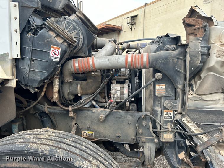 image for item DO6453 2015 Kenworth  T270 dump flatbed truck