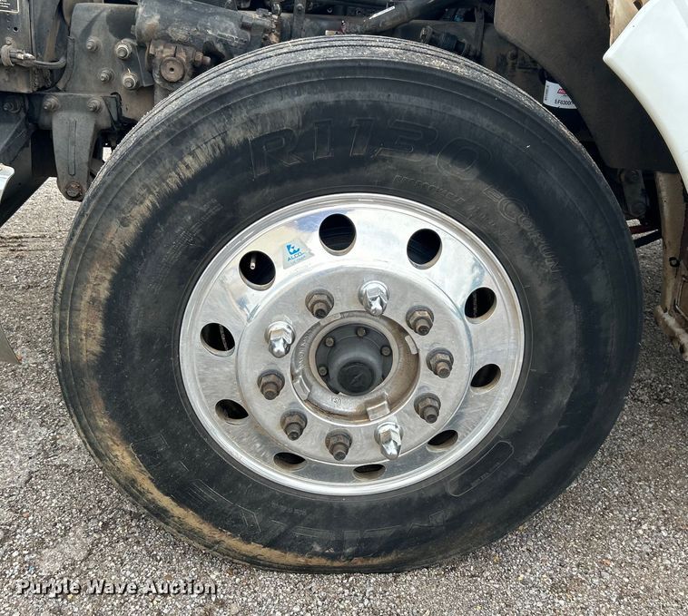 image for item DO6453 2015 Kenworth  T270 dump flatbed truck