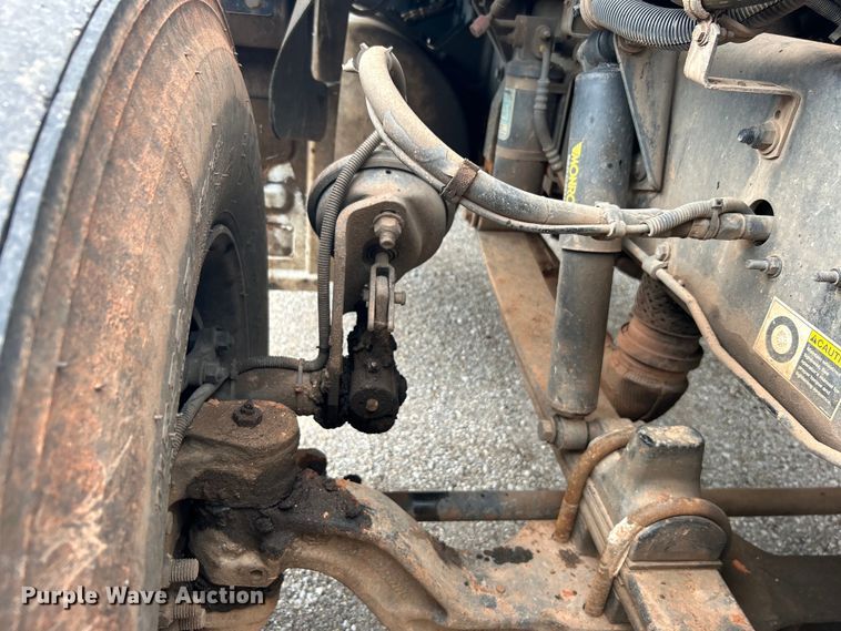 image for item DO6453 2015 Kenworth  T270 dump flatbed truck