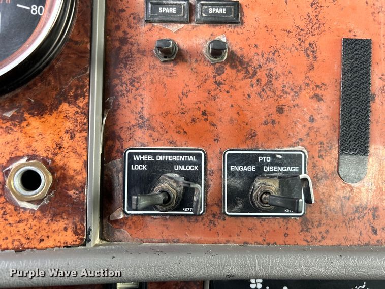 image for item DO6454 2008 Kenworth T300 dump flatbed truck