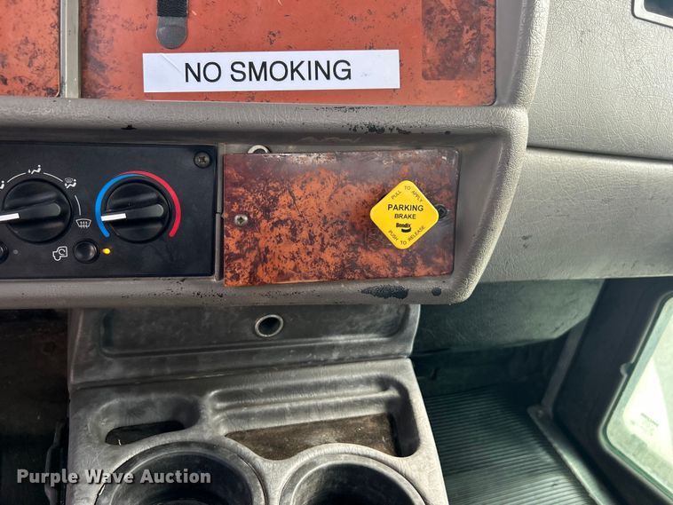 image for item DO6454 2008 Kenworth T300 dump flatbed truck