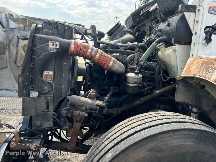 image for item DO6454 2008 Kenworth T300 dump flatbed truck