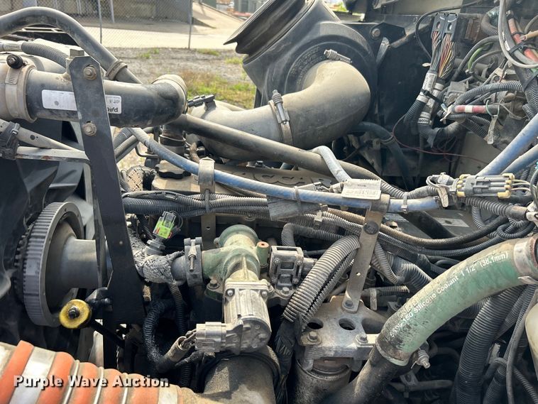 image for item DO6454 2008 Kenworth T300 dump flatbed truck