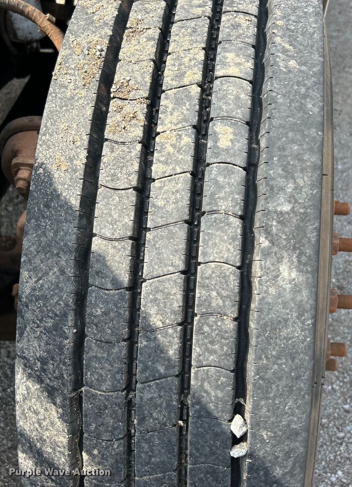 image for item DO6454 2008 Kenworth T300 dump flatbed truck