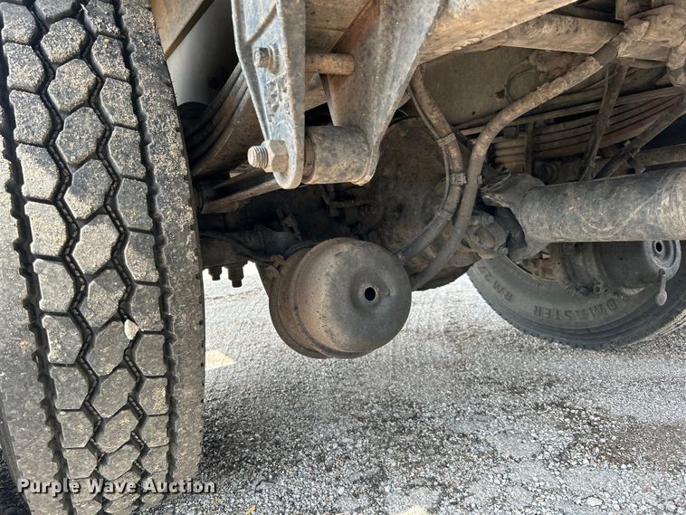 image for item DO6454 2008 Kenworth T300 dump flatbed truck