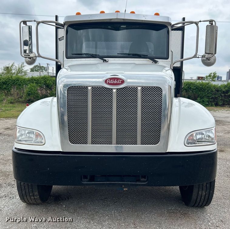 image for item DO6455 2018 Peterbilt  337 dump flatbed truck