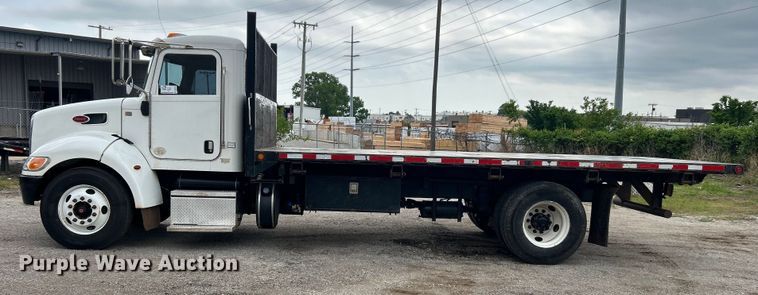 image for item DO6455 2018 Peterbilt  337 dump flatbed truck